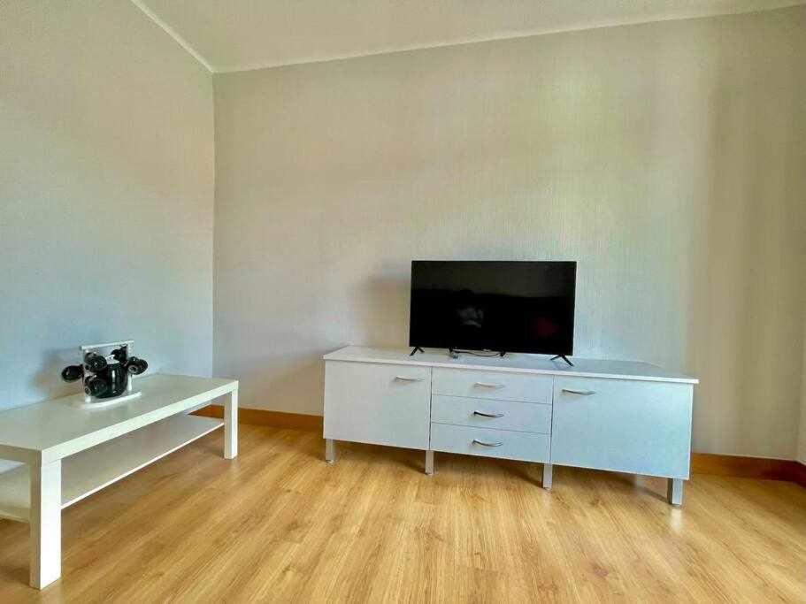 Ostadar Etxea Centrico Apartamento Reformado Бермео Экстерьер фото